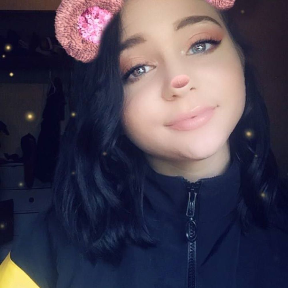 Meet your Posher, Destiny